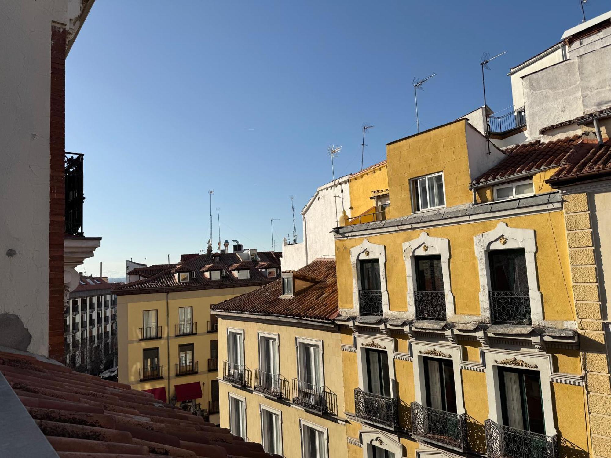 Plazamayorsuites Madrid Exterior photo